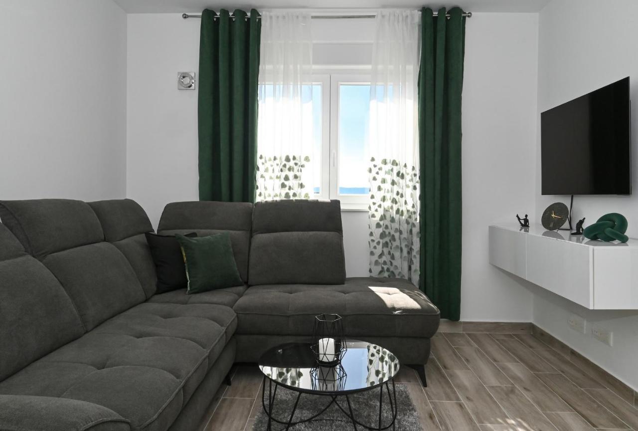 Luxury Apartment White Crystal Kaštela Eksteriør bilde