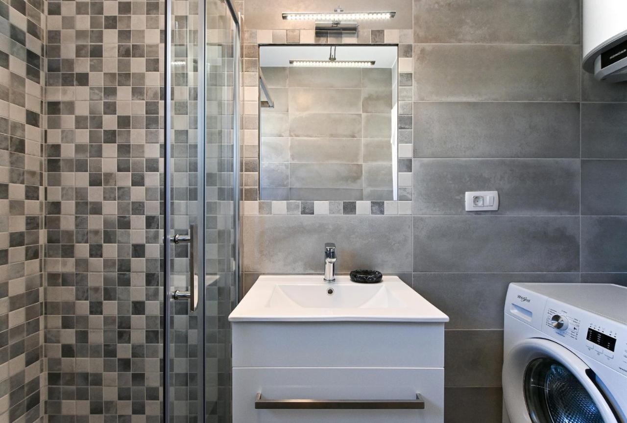 Luxury Apartment White Crystal Kaštela Eksteriør bilde