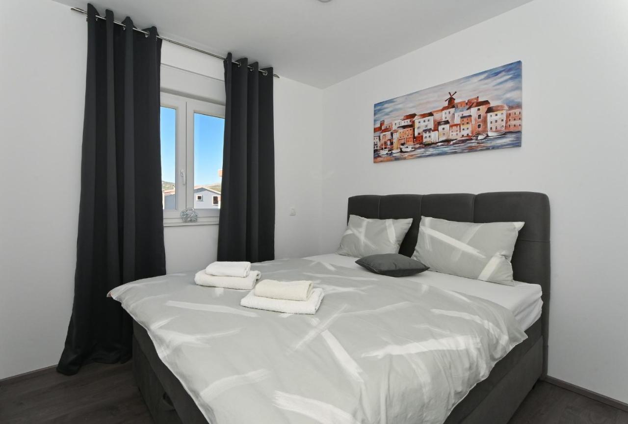 Luxury Apartment White Crystal Kaštela Eksteriør bilde